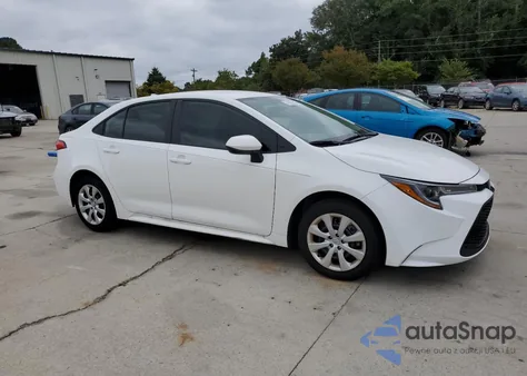 2020 Toyota Corolla Le z USA, uszkodzony, nr VIN 5YFEPRAE7LP036987
